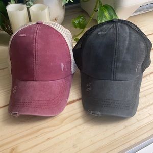 NWT 2 pack Womens hats